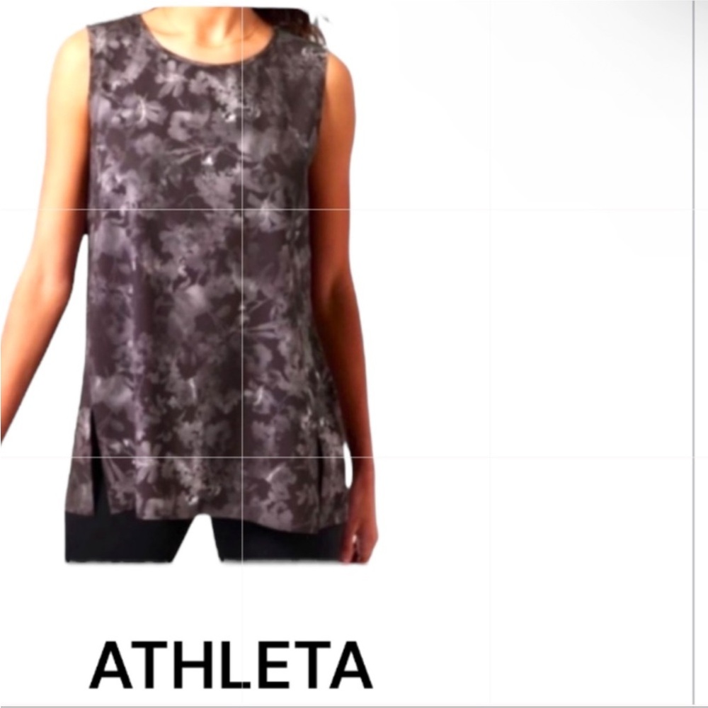 New with tags authentic Athleta sport tank top sz S